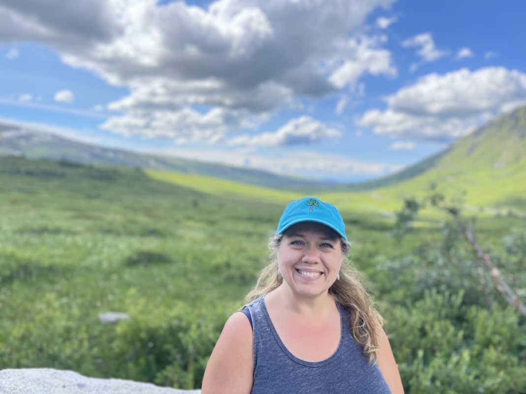 Happy At Hatcher Pass 2022 Alaska Magazine Photo Contest By Alaska 